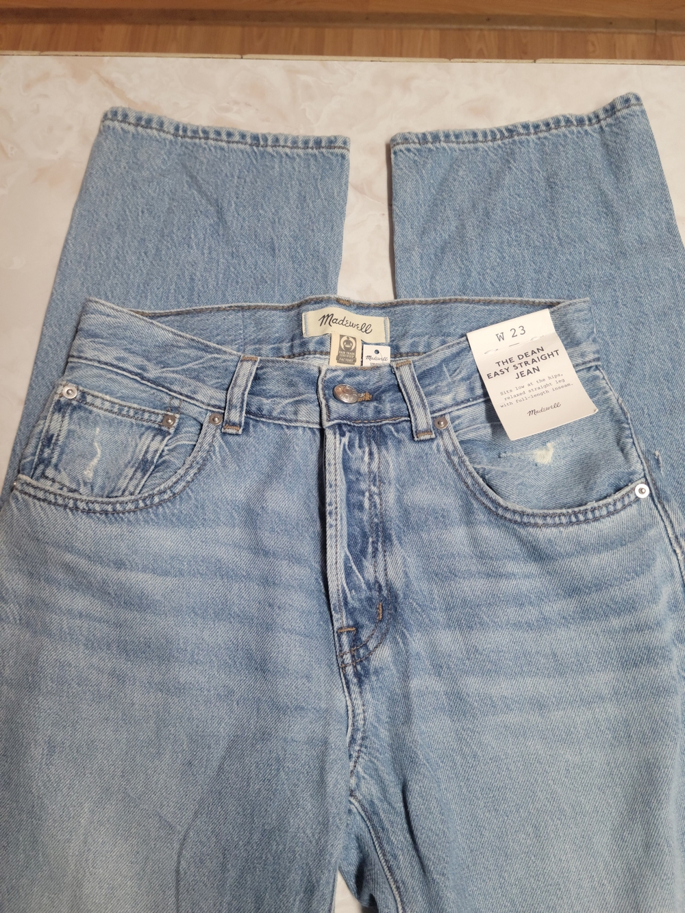 NWT Madewell The Dean Easy Straight Jeans Size 23 Light Wash